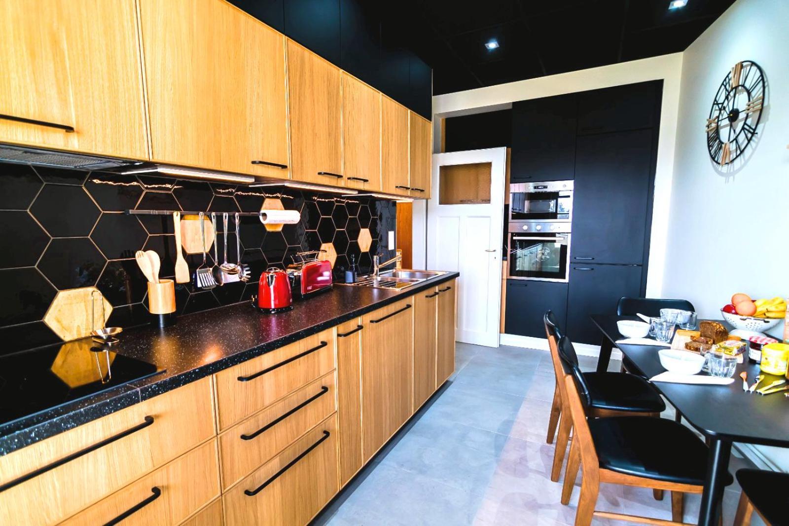 Bel Ami: Modern Chic Studio with Garden Access in City Center Schiltigheim Exterior photo